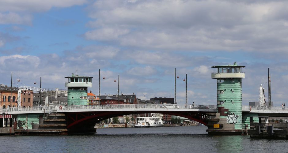 Knippelsbro in Copenhagen.jpg