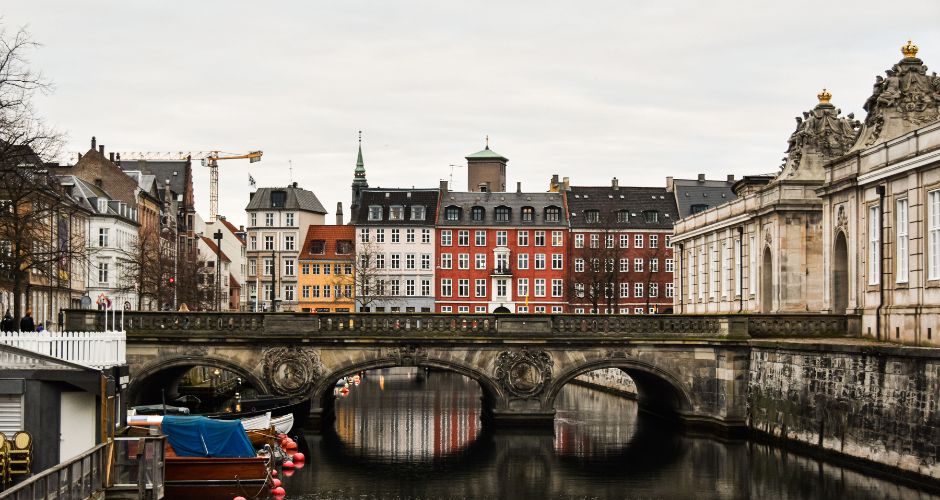 Marmorbroen_Copenhagen.jpg