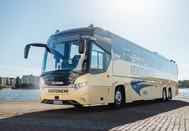 Tour coaches for transfers and sightseeing | Stromma