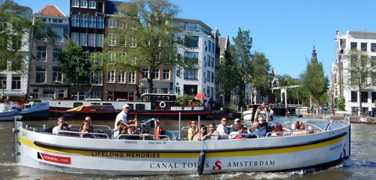 Open Boat tour Amsterdam