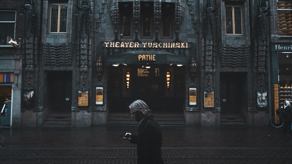 Rain in Amsterdam - Tuschinski.png