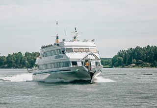 M/S Cinderella II out in the archipelago - full speed