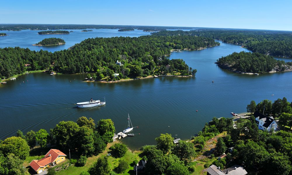 Stockholm Archipelago Tour with Guide 01.jpg