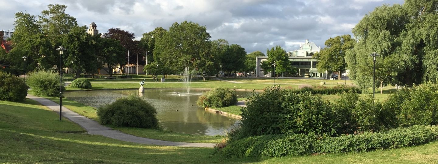 Almedalen Visby.jpg