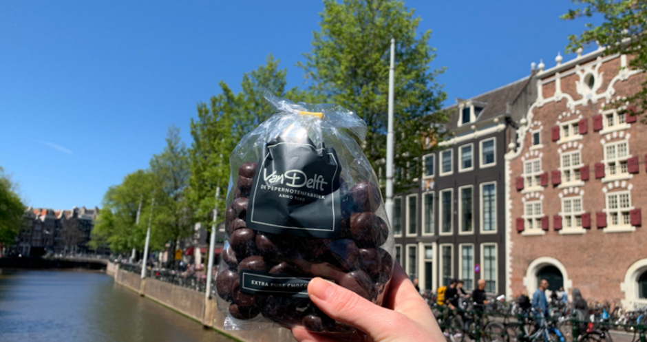 Traditional Dutch food - pepernoten.jpg