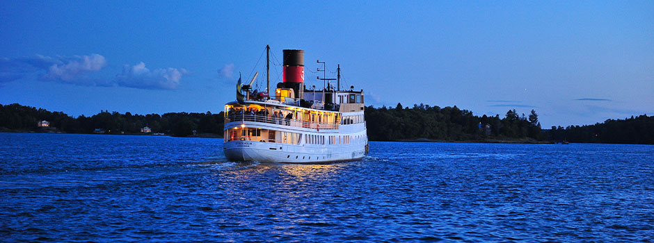S/S Stockholm in the archipelago a wonderful summer evening